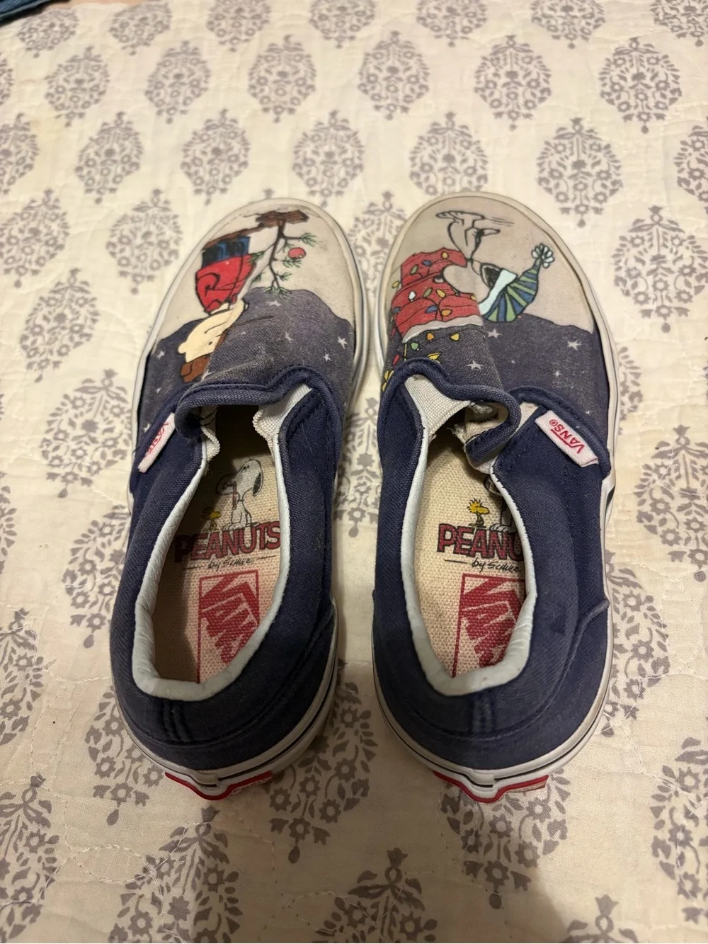 Vans Navy Peanuts Slip-On Sneakers with Multicolor Cartoon Graphics Christmas